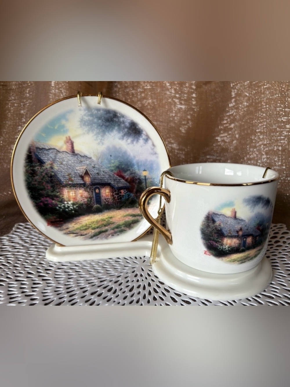 Vintage Thomas Kinkade Tea Cup and Saucer Set Teleflora “Moonlight Cottage”